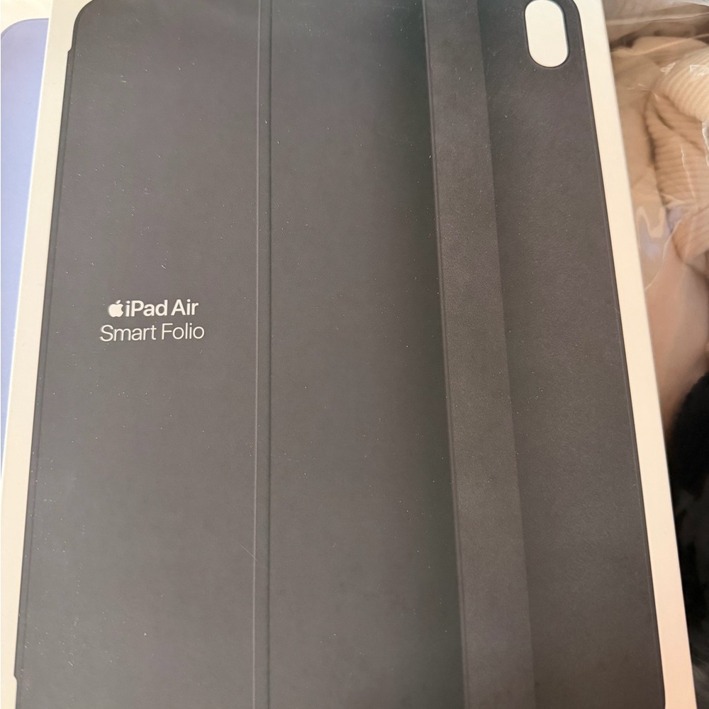 Apple iPad Air Smart Folio Case - Black- 11in